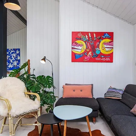 Сasa de vacaciones 5 Person In Malling-by Traum *